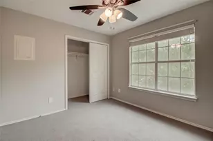 202 S College St, Georgetown, TX 78626 - Photo 8