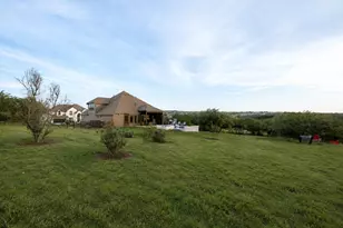 4518 Diamante Dr, Spicewood, TX 78669 - Photo 36
