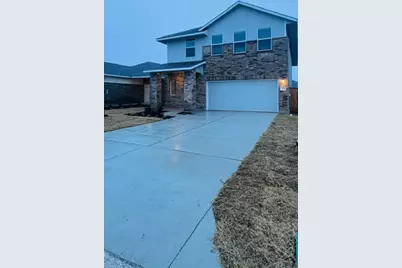 304 The Bad Way, Jarrell, TX 76537 - Photo 2