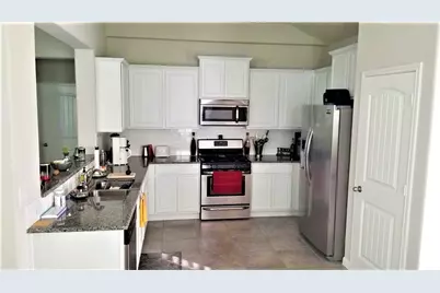16425 Pienza Drive, Pflugerville, TX 78660 - Photo 14
