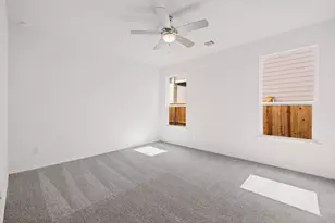 260 Feathers St, Jarrell, TX 76537 - Photo 14