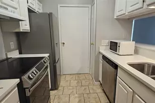 12166 Metric Blvd, Austin, TX 78758 - Photo 4