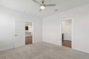 13613 Baileyfield Dr, Pflugerville, TX 78660 - Photo 14