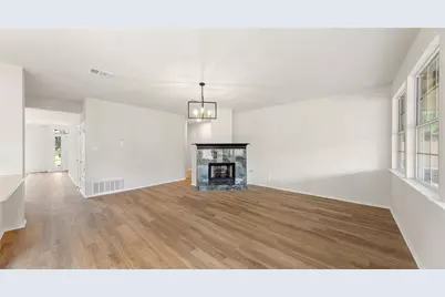 412 Tamara Drive, Georgetown, TX 78628 - Photo 12