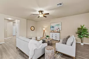 12212 Jamie Dr, Manor, TX 78653 - Photo 8
