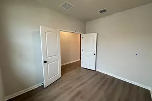 181 Crater Lk Dr, Dripping Springs, TX 78620 - Photo 8