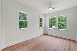 510 E 39th St, Austin, TX 78751 - Photo 24