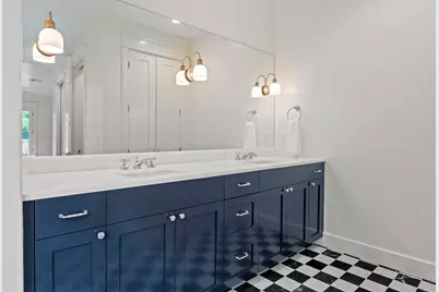 510 E 39th Street, Austin, TX 78751 - Photo 20