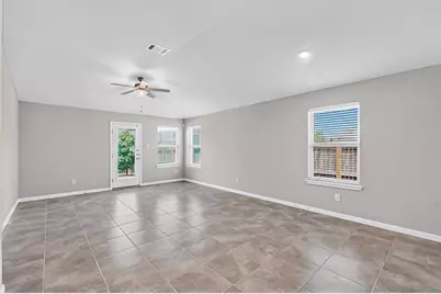 12301 Amber Lynn Path, Manor, TX 78653 - Photo 14