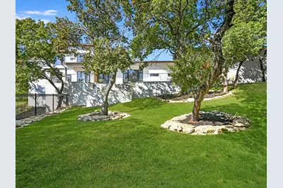 2476 Waymaker Way, Austin, TX 78746 - Photo 28