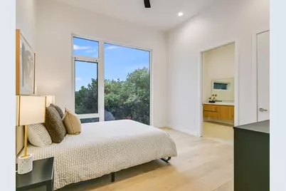 2476 Waymaker Way, Austin, TX 78746 - Photo 18