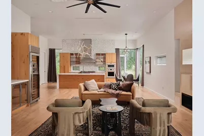2476 Waymaker Way, Austin, TX 78746 - Photo 10