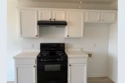 210 Evergreen Circle, Georgetown, TX 78626 - Photo 6