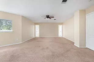11304 Pickard Ln, Austin, TX 78748 - Photo 18