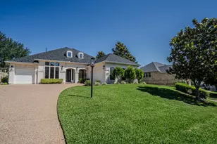 309 Aria Dr, Austin, TX 78738 - Photo 2