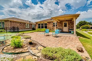 606 Salado Creek Ln, Georgetown, TX 78633 - Photo 2