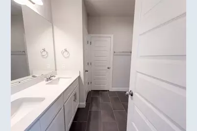 124 Crescent Street, Georgetown, TX 78626 - Photo 10
