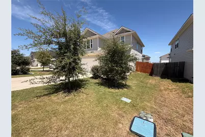 124 Crescent Street, Georgetown, TX 78626 - Photo 18
