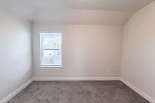 124 Crescent St, Georgetown, TX 78626 - Photo 8