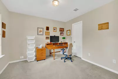 2047 Lisa Lane, San Marcos, TX 78666 - Photo 4