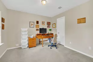 2047 Lisa Ln, San Marcos, TX 78666 - Photo 4