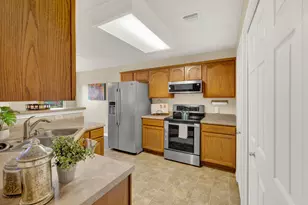 2047 Lisa Ln, San Marcos, TX 78666 - Photo 10