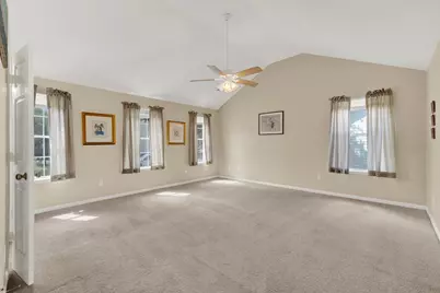 2047 Lisa Lane, San Marcos, TX 78666 - Photo 16