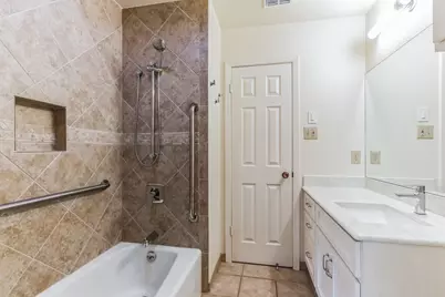 2203 Farnswood Circle, Austin, TX 78704 - Photo 20