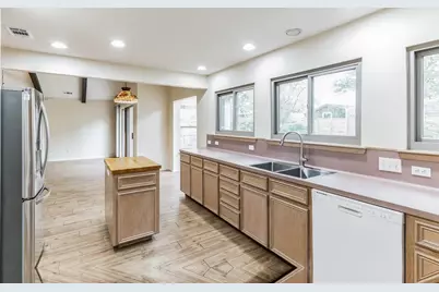 2203 Farnswood Circle, Austin, TX 78704 - Photo 12