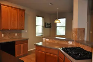 507 Las Colinas Dr, Leander, TX 78641 - Photo 6