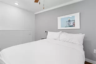 49 Navasota St, Austin, TX 78702 - Photo 14