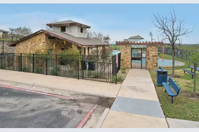 130 Killian Loop, Hutto, TX 78634 - Photo 32