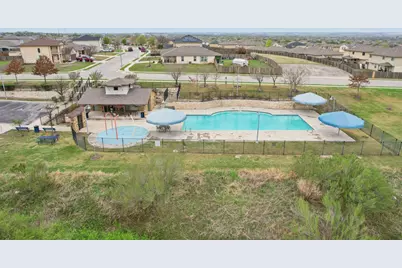 130 Killian Loop, Hutto, TX 78634 - Photo 34