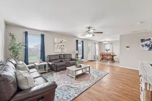 130 Killian Loop, Hutto, TX 78634 - Photo 2