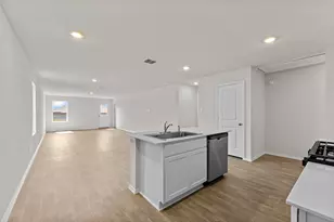 406 Low Pasture Trl, San Marcos, TX 78666 - Photo 4