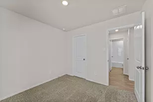 406 Low Pasture Trl, San Marcos, TX 78666 - Photo 12