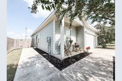 161 Emerald Green Trail, Buda, TX 78610 - Photo 4