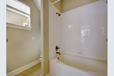 1601 Miriam Avenue #203, Austin, TX 78702 - Photo 24