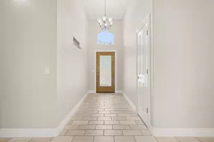 509 Meadow Oaks Dr, Dripping Springs, TX 78620 - Photo 4