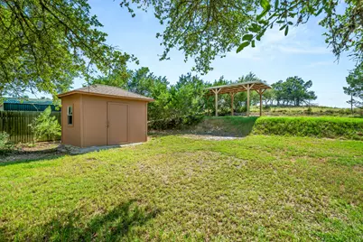 509 Meadow Oaks Drive, Dripping Springs, TX 78620 - Photo 24
