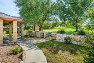509 Meadow Oaks Dr, Dripping Springs, TX 78620 - Photo 26