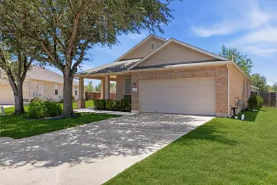 107 Buck Shot Court, Bastrop, TX 78602 - Photo 2