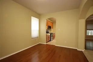 107 Buck Shot Ct, Bastrop, TX 78602 - Photo 6
