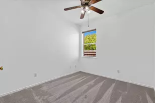 107 Buck Shot Ct, Bastrop, TX 78602 - Photo 28