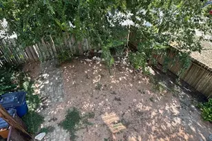 201 W 33rd St, Austin, TX 78705 - Photo 26