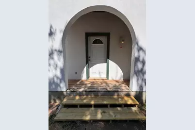 201 W 33rd Street #B, Austin, TX 78705 - Photo 2