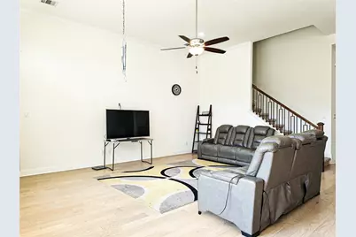 813 Sunny Ridge Drive, Leander, TX 78641 - Photo 14