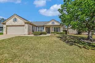 116 Travis Dr, Georgetown, TX 78633 - Photo 1