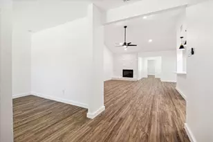 1311 Warrington Dr, Austin, TX 78753 - Photo 8