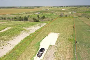 2069 County Road 455 Rd, Coupland, TX 78615 - Photo 6